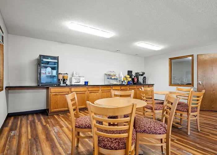 Lodge Econo El Paso, Il